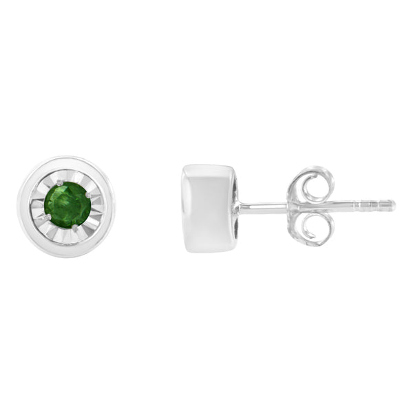 .925 Sterling Silver 0.15 Cttw Round Brilliant-Cut Green Diamond Miracle-Set Stud Earrings (Fancy Color-Enhanced, I1-I2 Clarity)