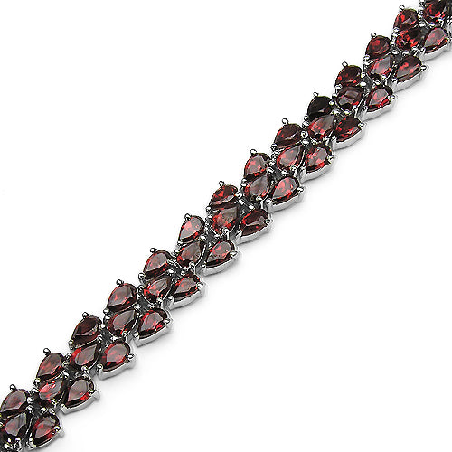 20.75 Carat Genuine Garnet .925 Sterling Silver Bracelet