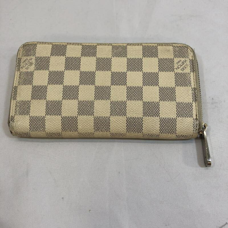 Louis Vuitton Damier Azur Wallet White