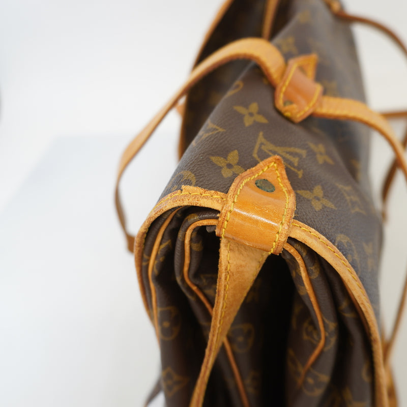 Auth Louis Vuitton Monogram Saumur 43 M42252 Womens Shoulder Bag