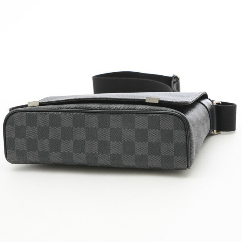 Louis Vuitton Damier Graffit District PM NM Messenger Bag N41260