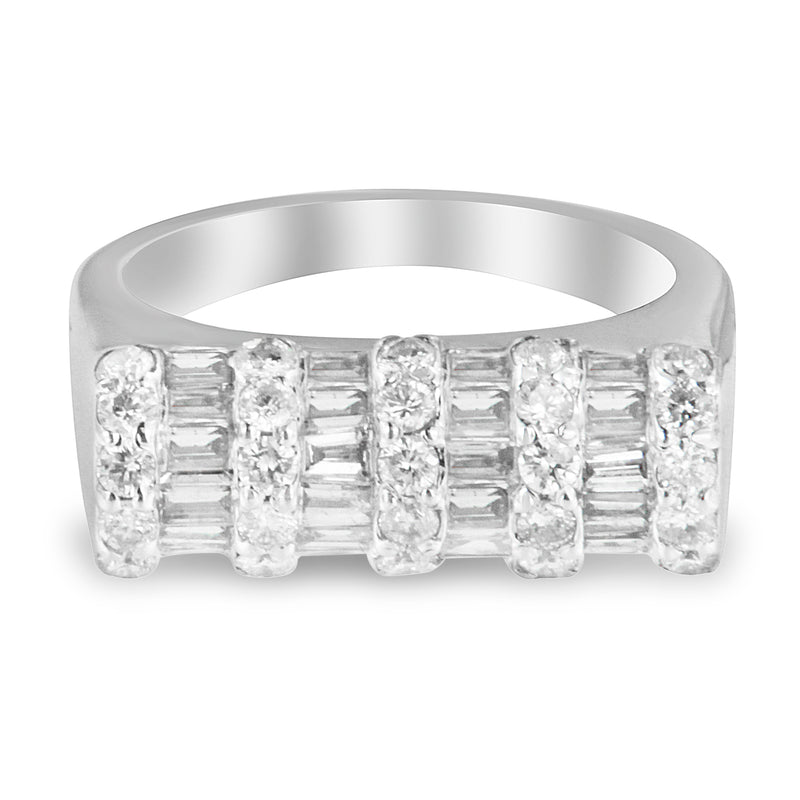 14K White Gold 1 7/8ct TDW Round and Baguette-cut Diamond Ring (G-H, SI2-I1)