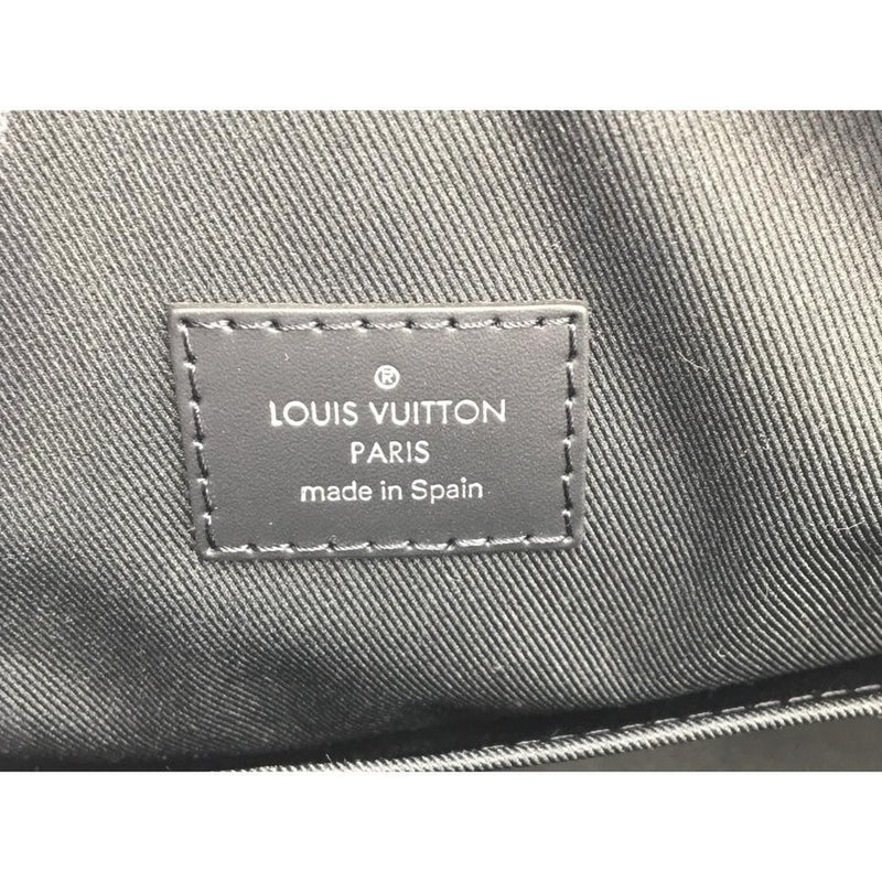 Louis Vuitton Shoulder Bag Black