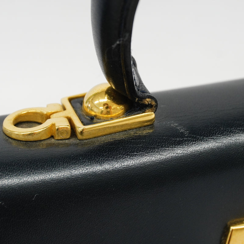 Auth Salvatore Ferragamo Handbag Gancio Leather Black Gold Metal