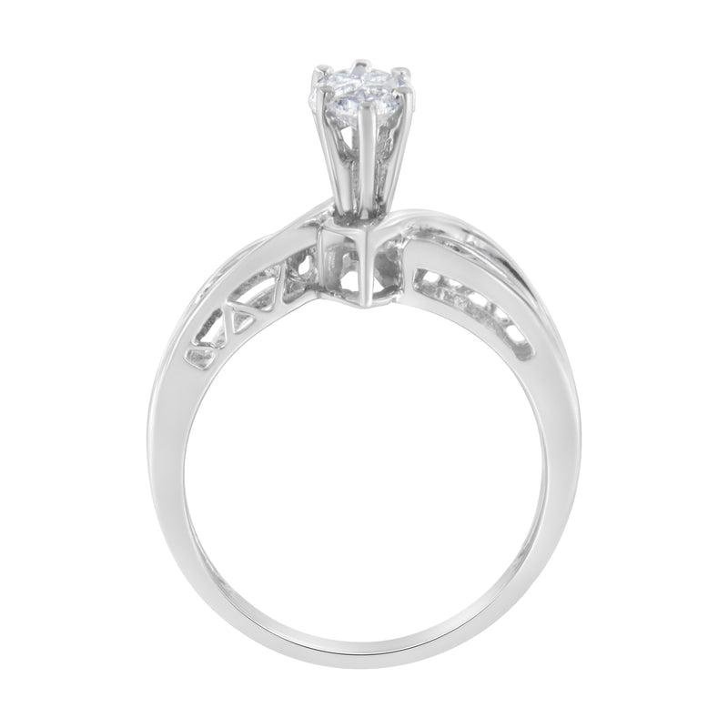 14K White Gold 1/2ct TDW Pie and Baguette cut Diamond Cocktail Ring (H-IVS1-VS2)