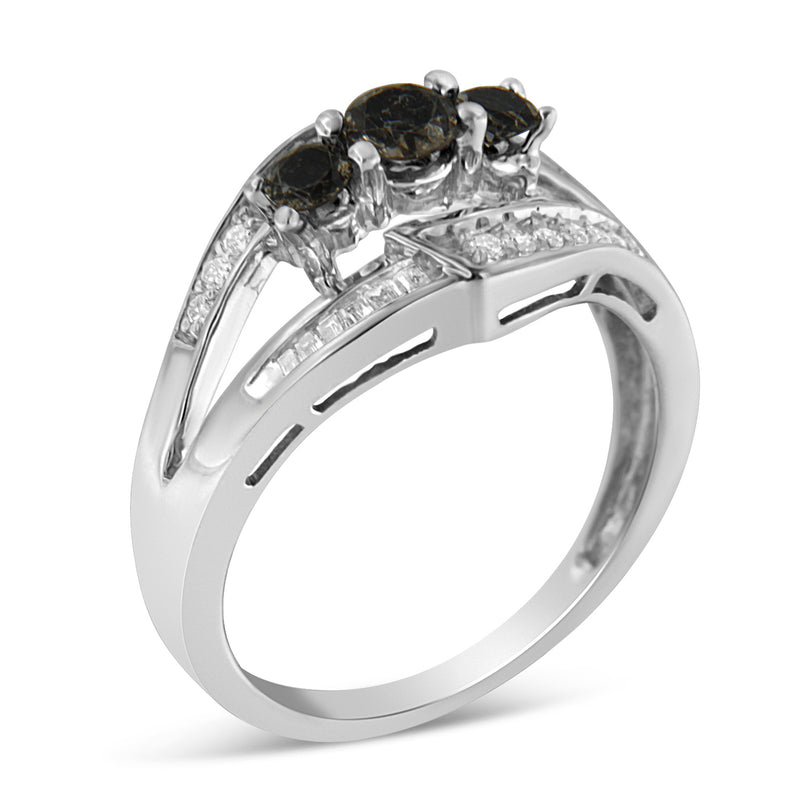 14k White Gold 1/2ct TDW White and Champagne Round and Baguette Cut Diamond Ring(Champagne SI1-SI2)
