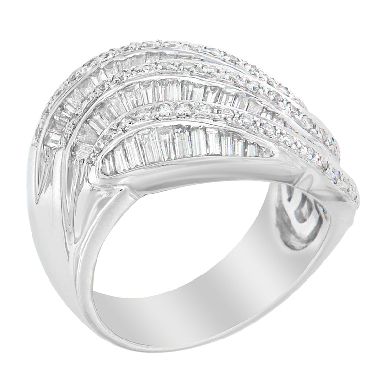 14K White Gold 2ct TDW Round and Baguette cut Diamond Cocktail Ring (H-IVS2-SI1)