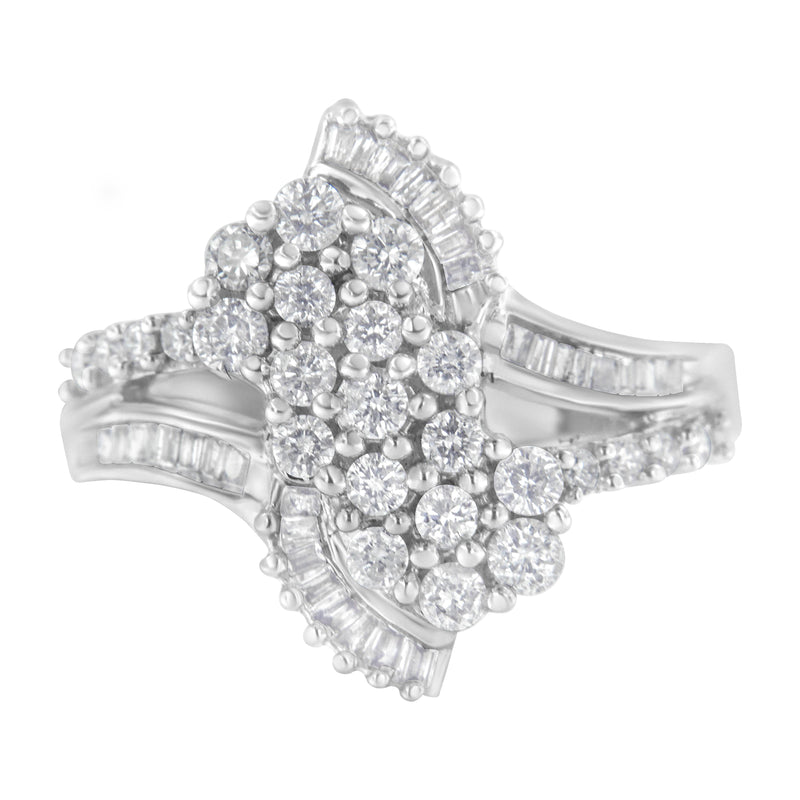 10kt White Gold 1ct TDW Round and Baguette cut Diamond Ring (H-II1-I2)