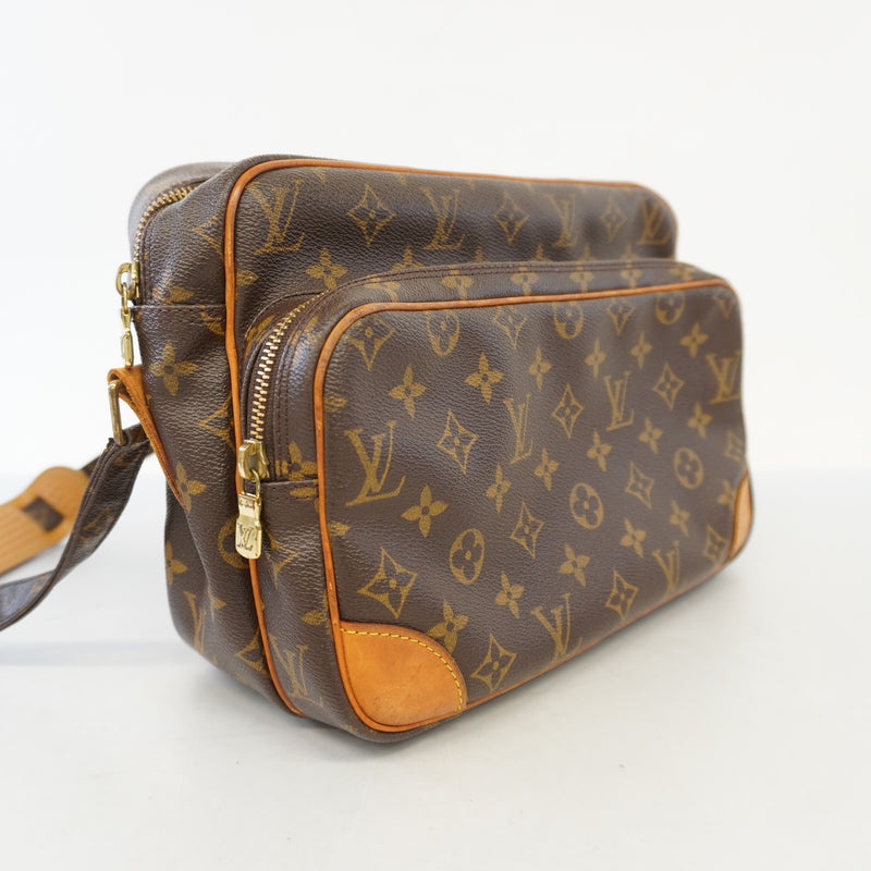 Auth Louis Vuitton Shoulder Bag Monogram Nile M45244