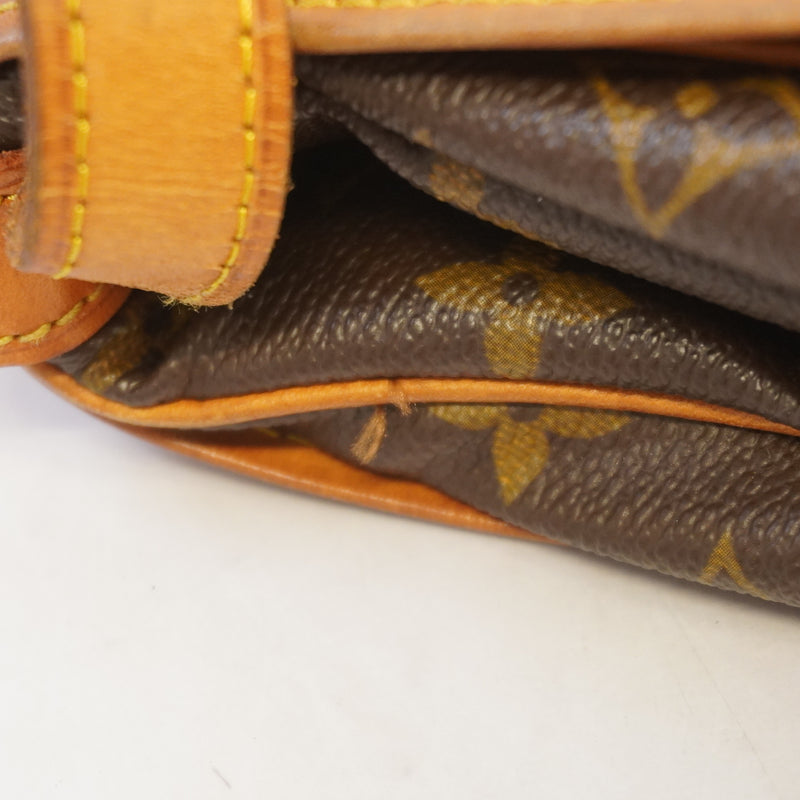 Auth Louis Vuitton Monogram Saumur 30 M42256 Womens Shoulder Bag