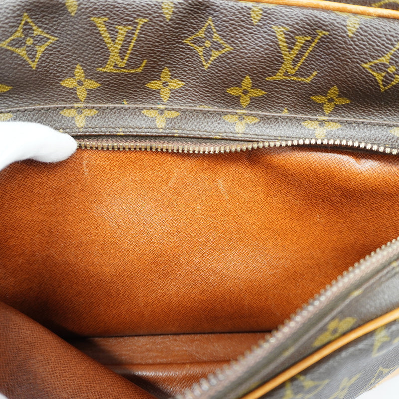 Auth Louis Vuitton Monogram Nile M45244 Womens Shoulder Bag