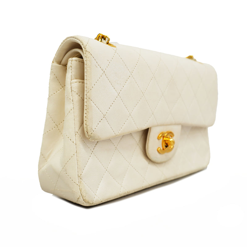 Auth Chanel Shoulder Bag Matrasse W Flap W Chain Lambskin Ivory Gold Metal