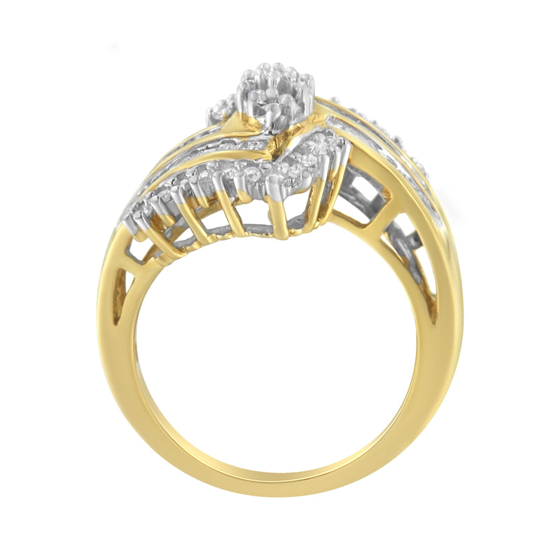 14kt Yellow Gold 1/2ct TDW Round and Baguette cut Diamond Ring (H-ISI2-I1)