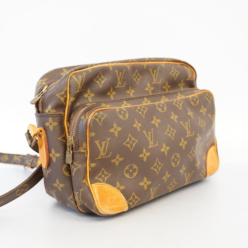 Auth Louis Vuitton Monogram Nile M45244 Womens Shoulder Bag