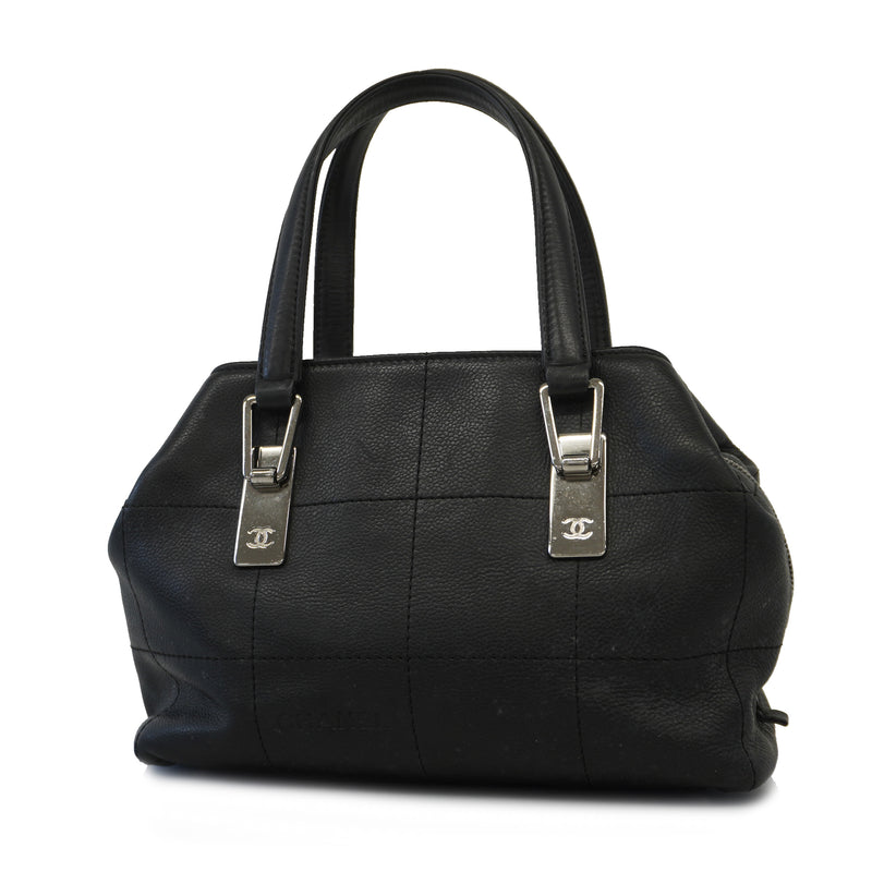 Auth Chanel Caviar Skin Handbag Womens Caviar Leather Handbag Black