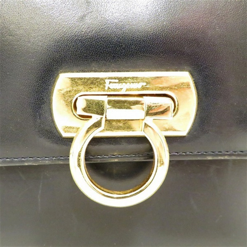 Salvatore Ferragamo Gancini Compact Shoulder 211653 Bag Ladies