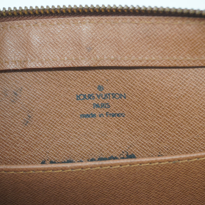 Auth Louis Vuitton Monogram Orsay M51790 Mens Clutch Bag