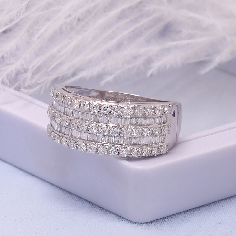 Solid 18K White Gold Natural Round Baguette Diamond Ring