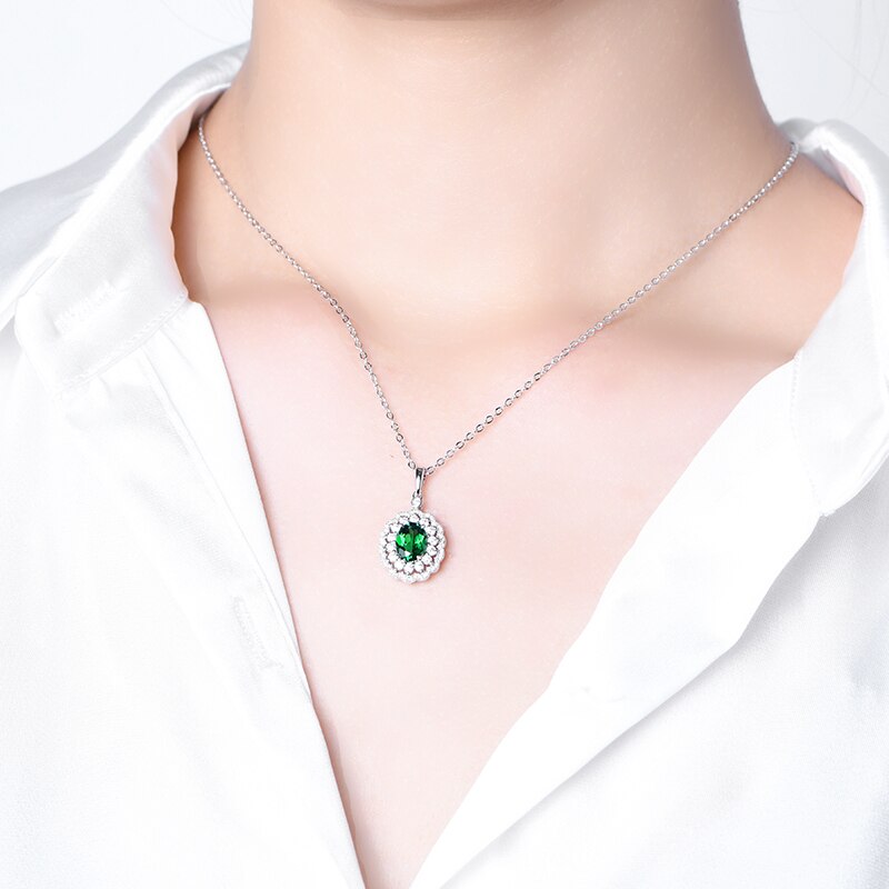 Solid 925 Sterling Silver 1.0ct Emerald Gemstone Necklace Wedding Anniversary Fine Jewelry Pendant Necklaces Wholesale Gifts