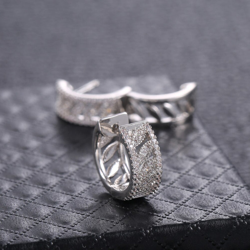 New Fashion 925 Sterling Silver Dazzling Hollow-out CZ Mosaic Zircon Carving Flower Charm Earring For Women pendientes oorbellen