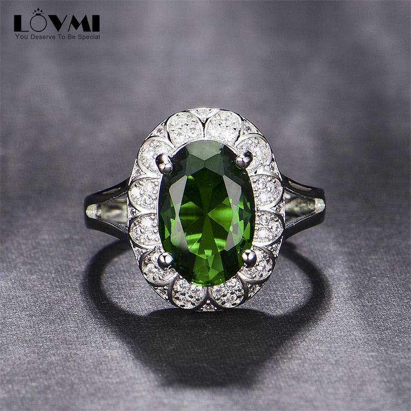 Sterling Silver Emerald Ring with Flower Design for Women