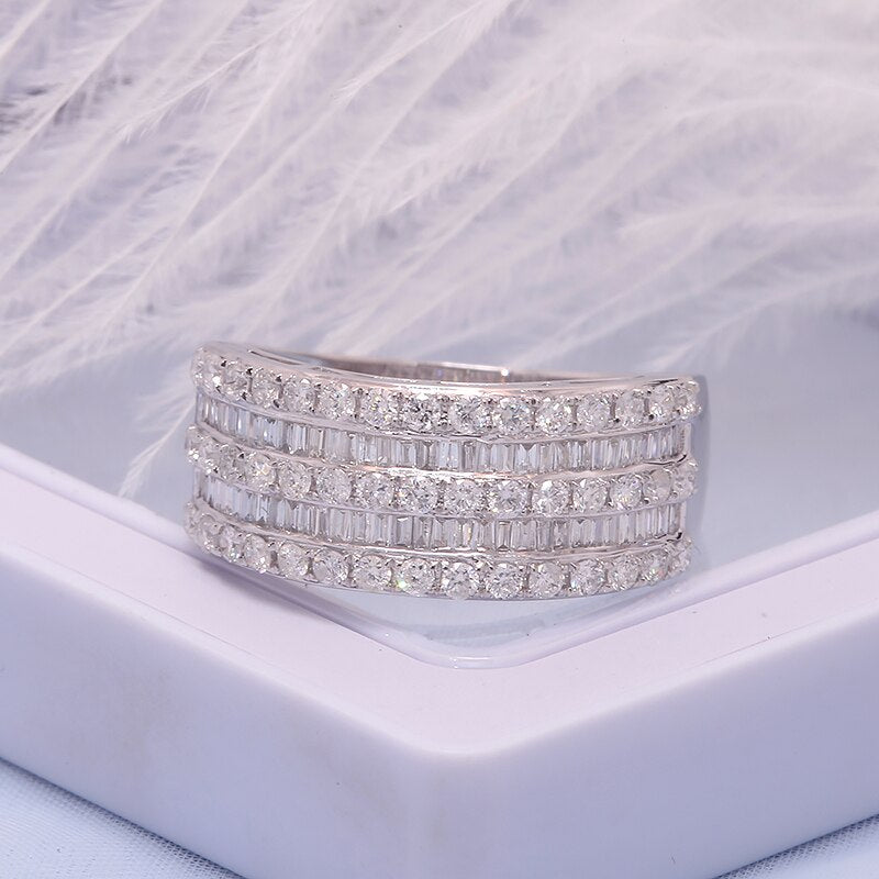 Solid 18K White Gold Natural Round Baguette Diamond Ring