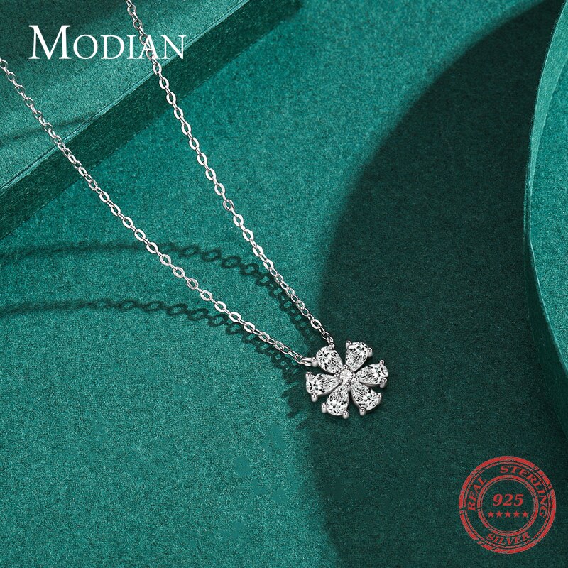 Sterling Silver Zirconia Sparkling Flower Pendant Necklace for Women