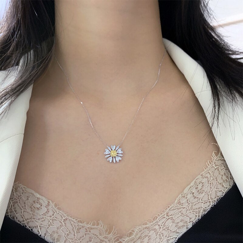 18K White Gold Yellow Diamond Chrysanthemum Pendant for Women