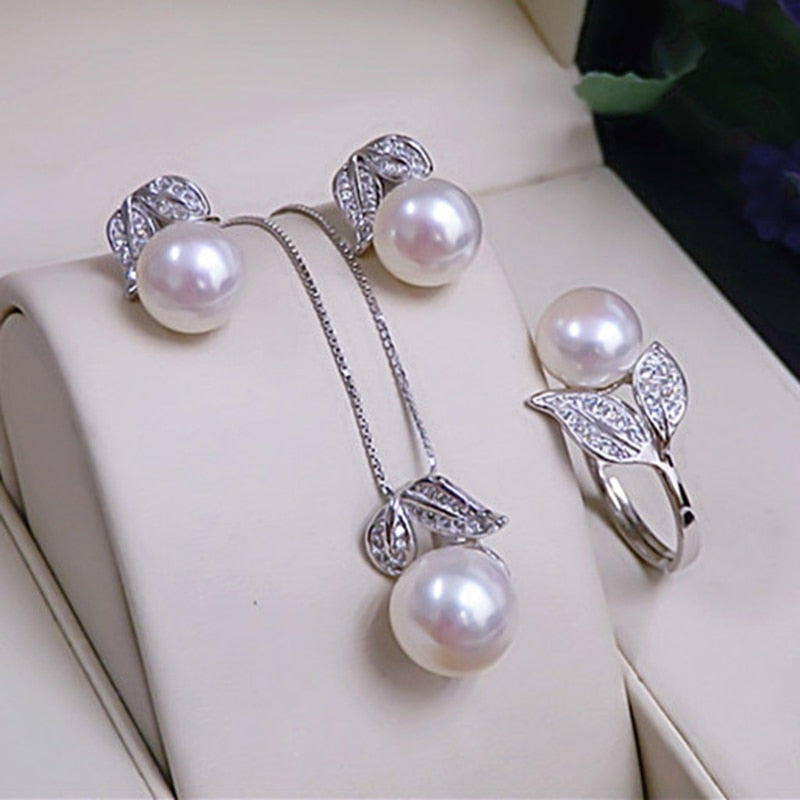 925 Sterling Silver White Freshwater Pearl Jewelry Set for Women