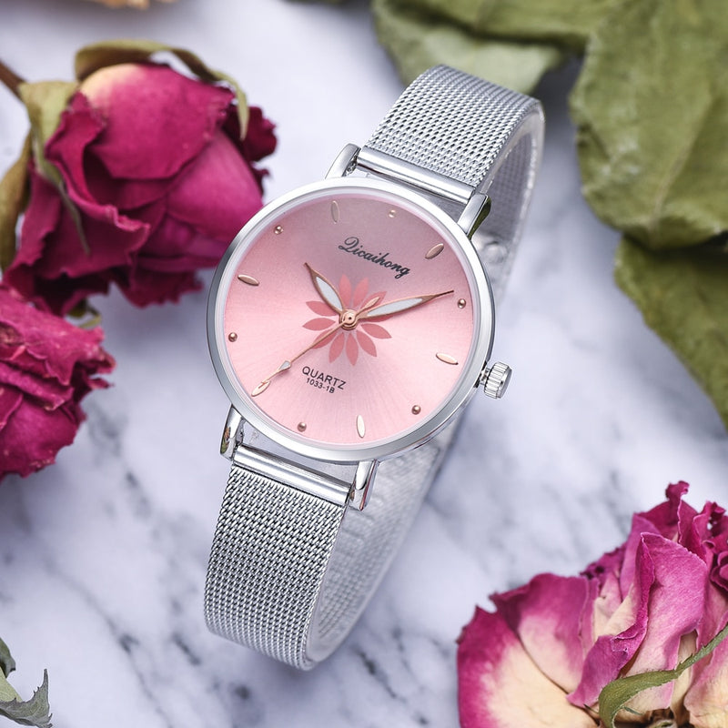 Luxury Women Flower Dial Metal Bracelet Quartz Watch