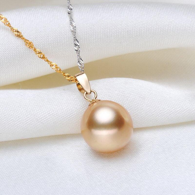 18K Gold Natural South Sea Pearl Pendant Necklace for Her