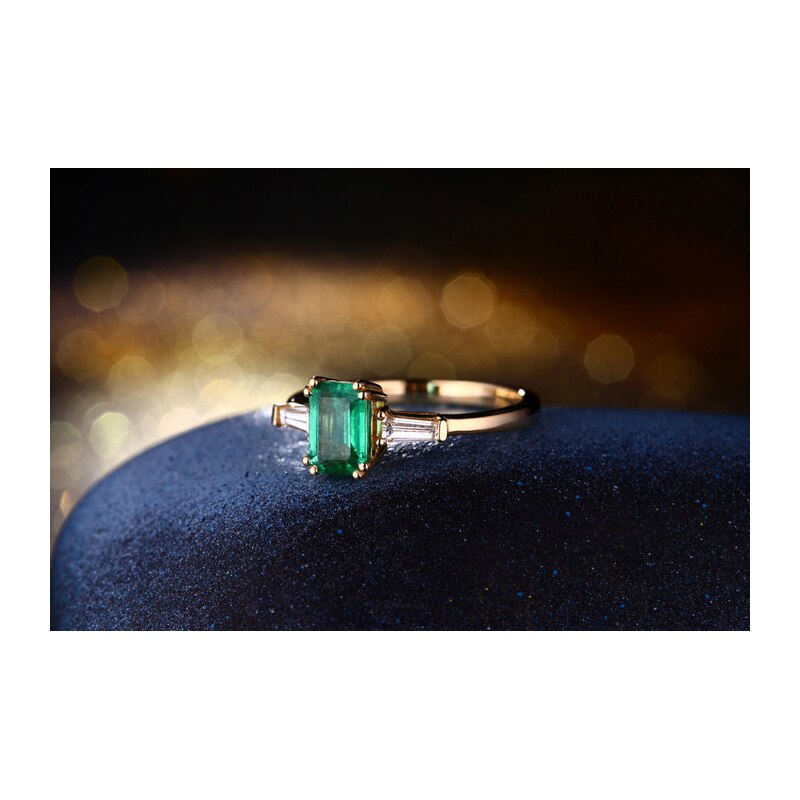 14k Gold Emerald Diamond Engagement Ring for Women