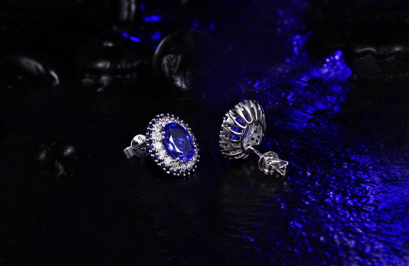 14k White Gold Tanzanite & Diamond Earrings Studs for Women