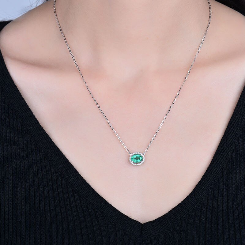 18K White Gold Emerald Diamond Oval Pendant for Women