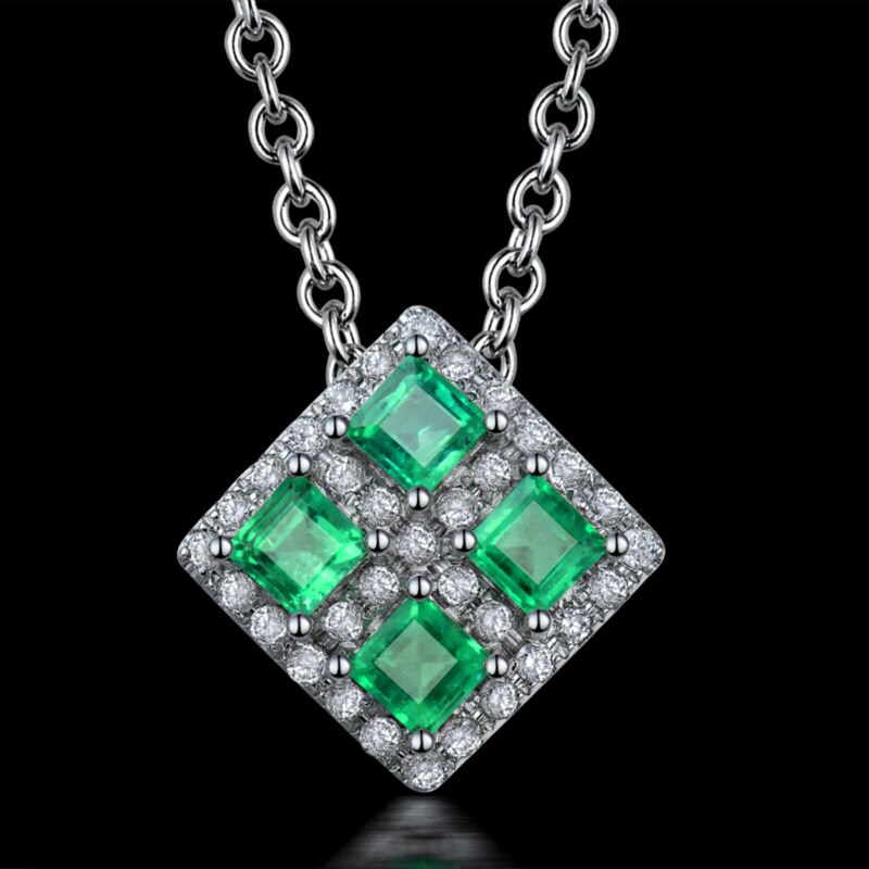 18Kt White Gold Emerald and Diamond Pendant for Women