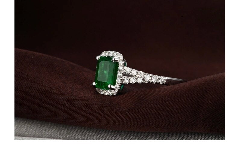 CaiMao 18KT 750 White Gold 1.5ct Natural Emerald 0.4ct Round Cut Diamond Ring