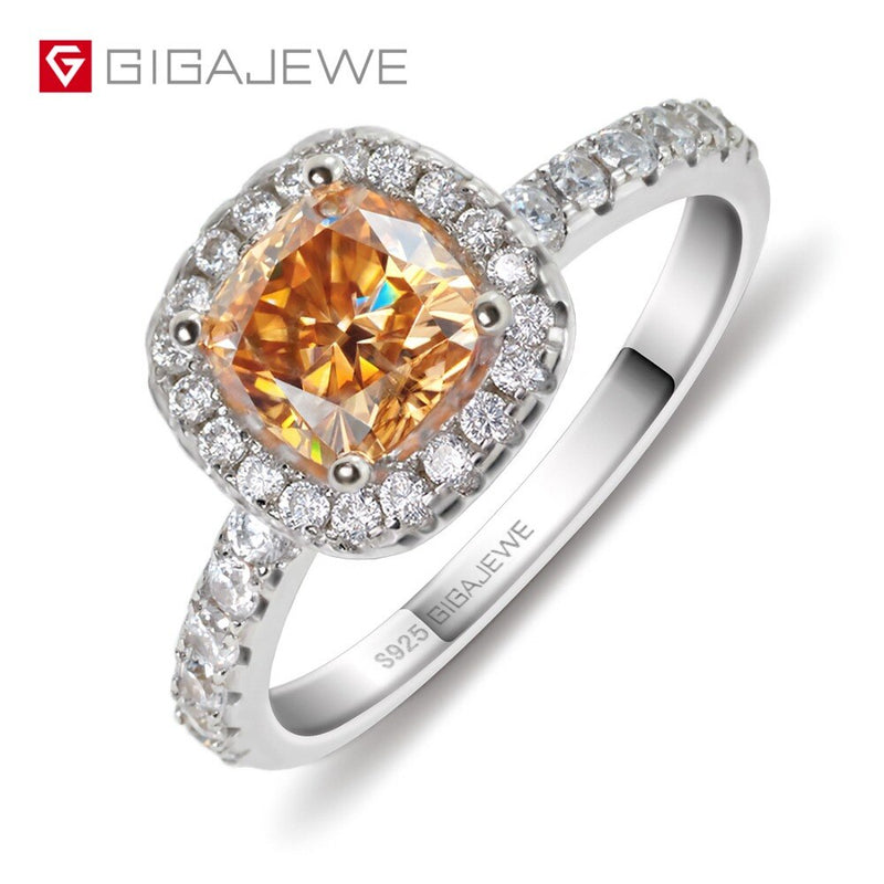 GIGAJEWE 18K Gold Plated 925 Silver 1.0ct Cushion Cut Moissanite Ring