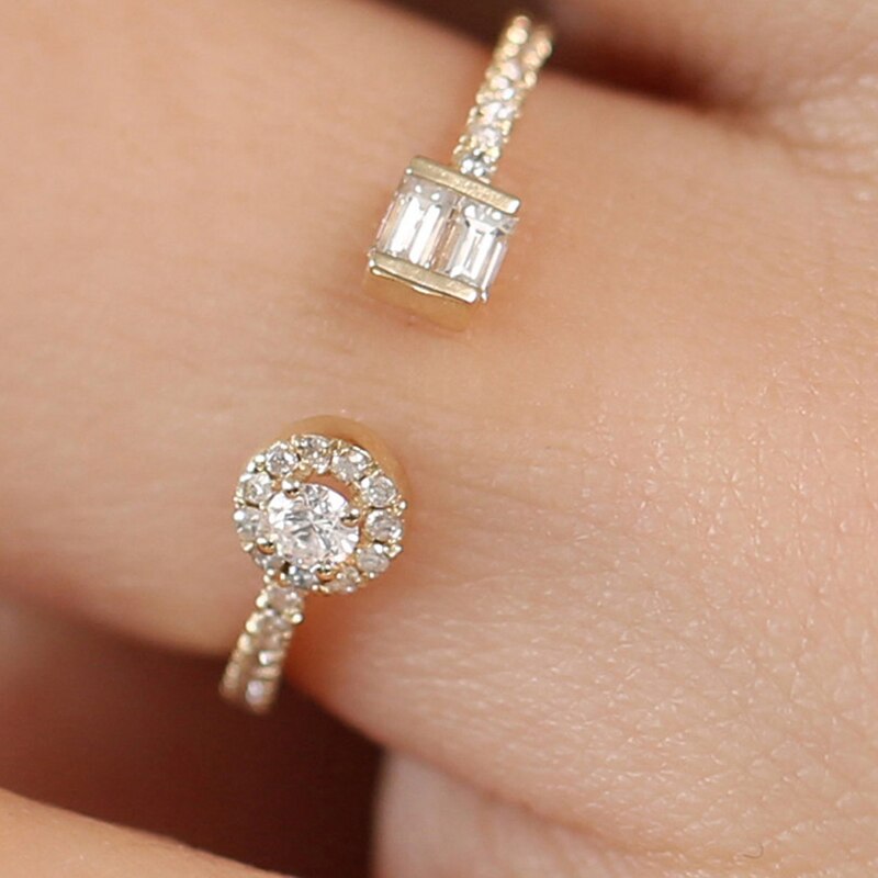 14k Gold 0.35ctw Baguette and Round Diamond Ring for Women