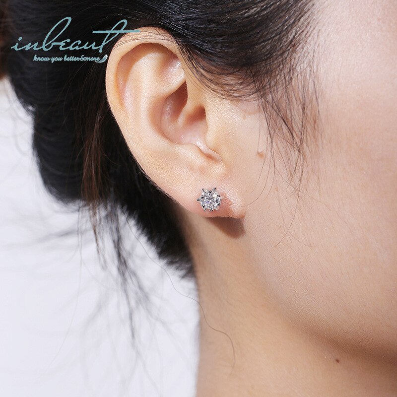 925 Sterling Silver 1 ct total 2 Carat Snowflake Moissanite Stud Earrings