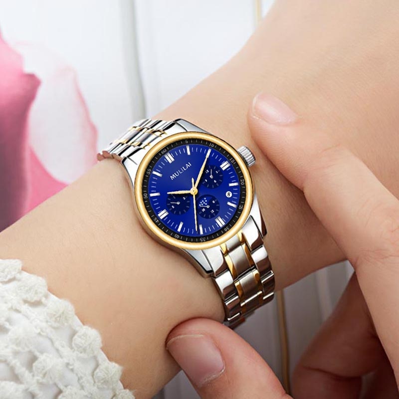 Stainless Steel Rhinestone Quartz Watch for Women