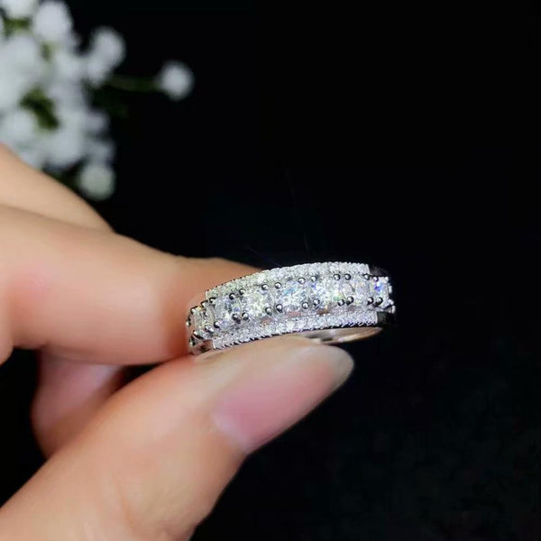 Sterling Silver Moissanite Thread Ring