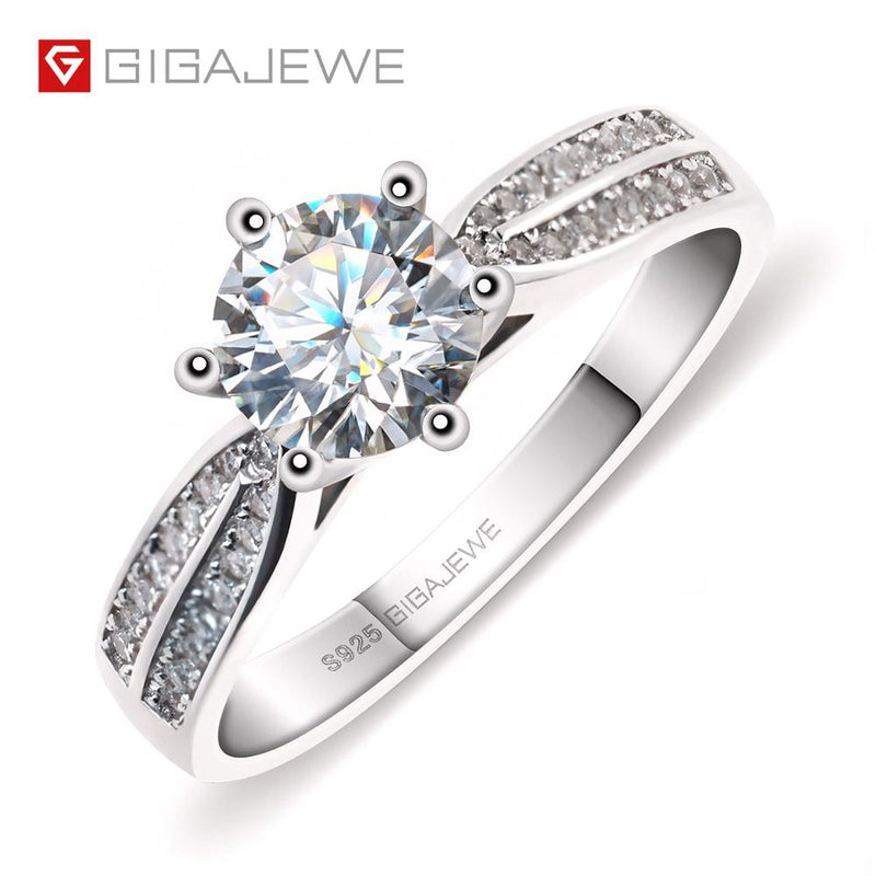GIGAJEWE 18K White Gold Plated 925 Silver Ring with 1.0ct 6.5mm Round White EF/Green/Cyan/ Champagne/ Golden Moissanite