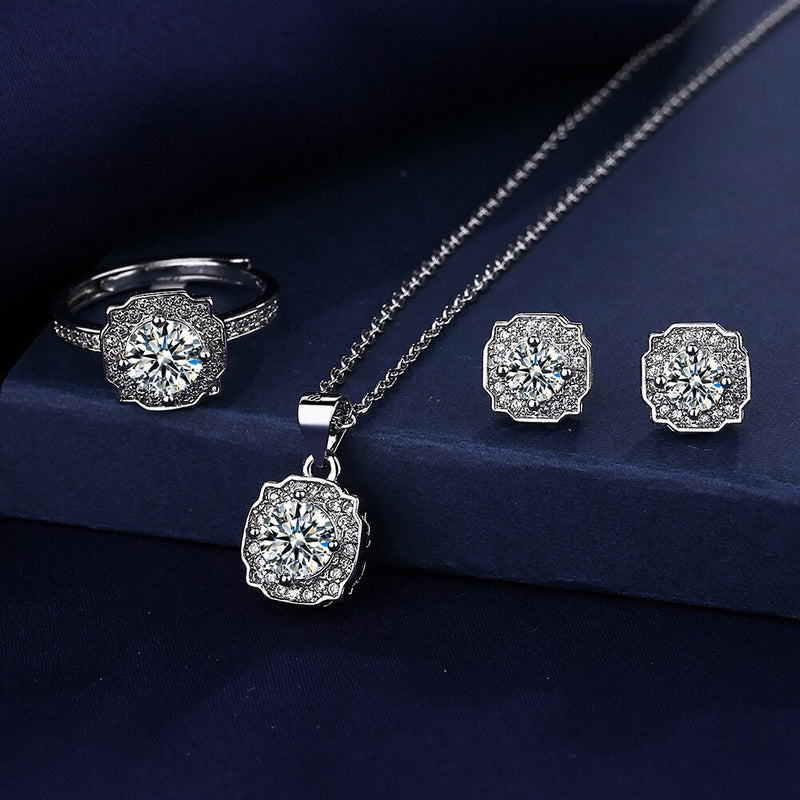 925 Sterling Silver Ox Head Moissanite Jewelry Set for Women