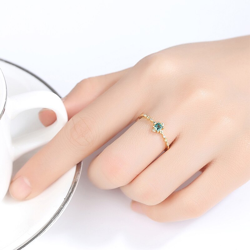 925 Sterling Silver Emerald Square Ring for Female