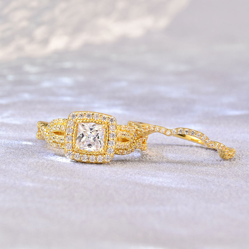 Wuziwen 2 Pcs Yellow Gold 925 Sterling Silver Engagement Rings For Women Brilliant Princess Cut High Grade CZ Wedding Jewelry