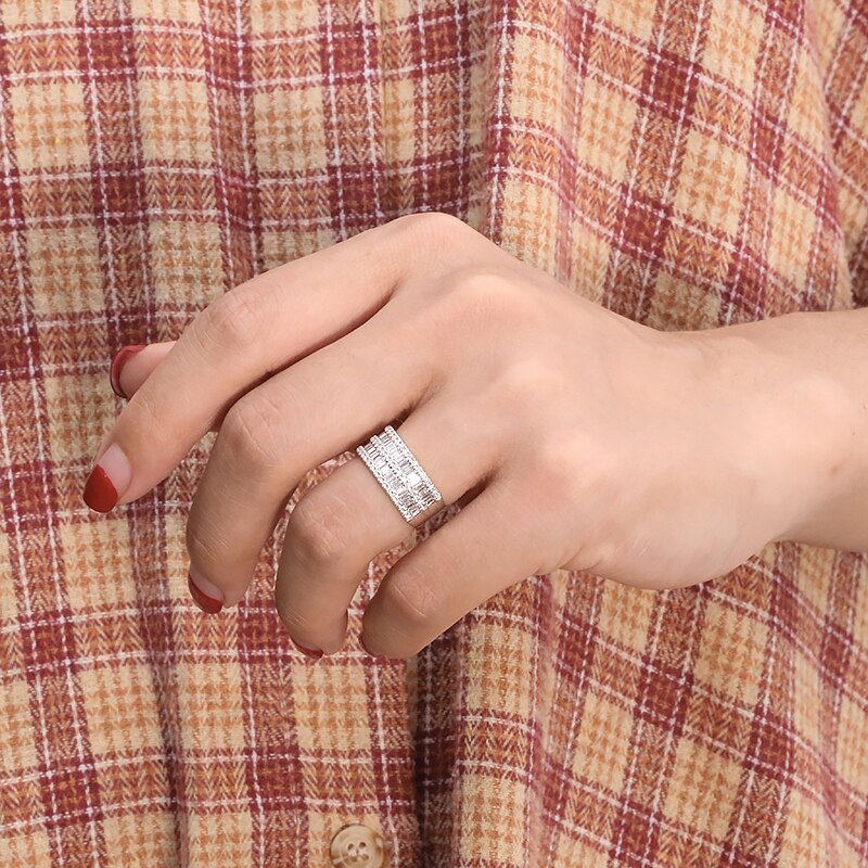 Solid 18K White Gold Natural Round Baguette Diamond Ring