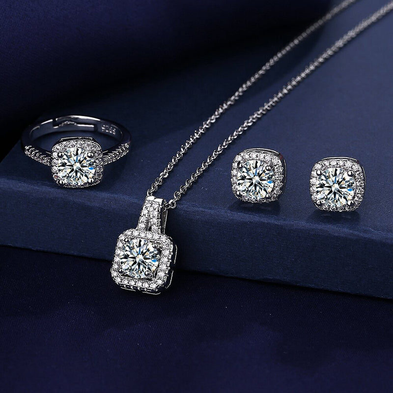 925 Sterling Silver Ox Head Moissanite Jewelry Set for Women