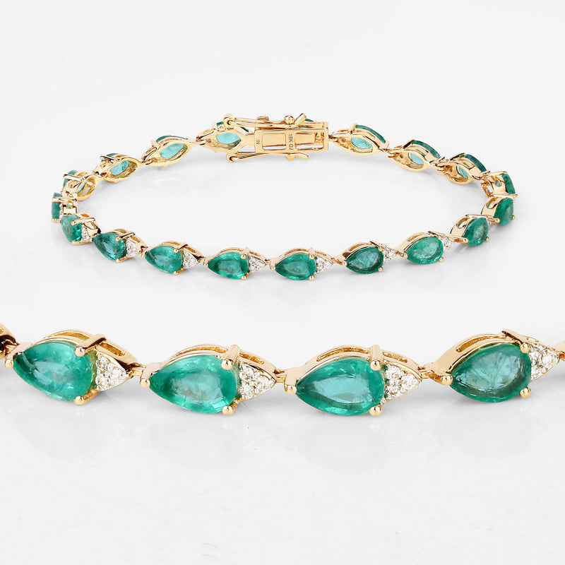 6.91 Carat Genuine Zambian Emerald and White Diamond 18K Yellow Gold Bracelet