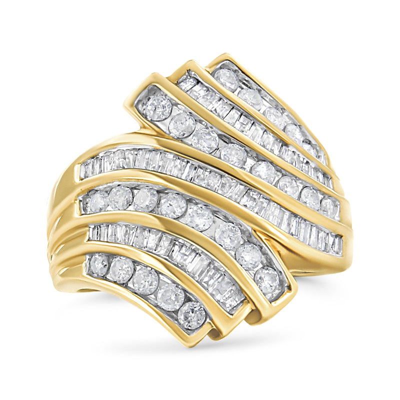 10K Yellow Gold 1 1/2ct TDW Round and Baguette cut Diamond Bypass Ring (H-II2-I3)