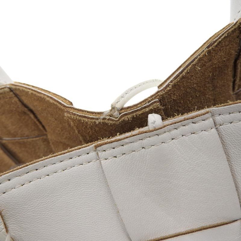 Bottega Veneta Intrecciato Tote Bag Leather White B08311708H